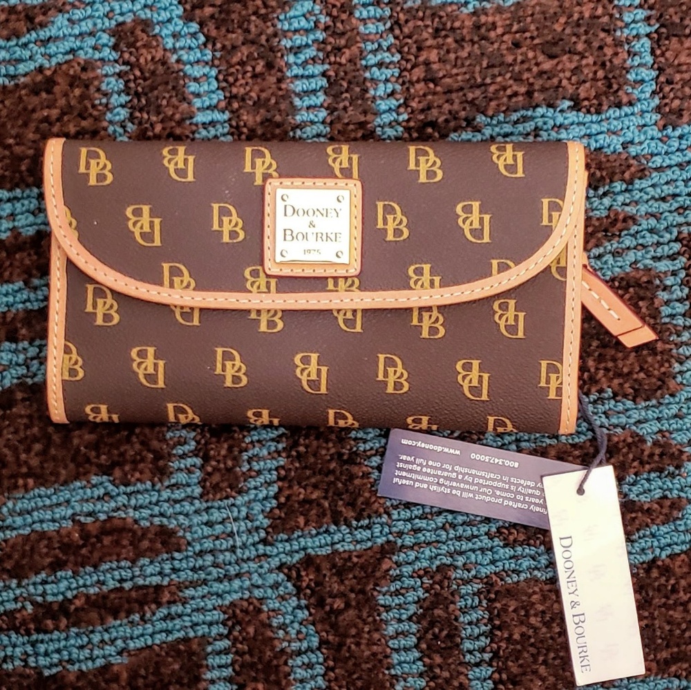 Dooney and Bourke Clutch